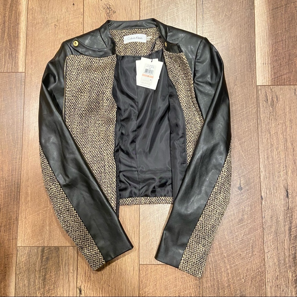 Calvin Klein - Black and Gold, Women’s Jacket, Size 2 - Picture 4 of 6